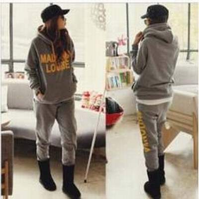 ensemble de jogging femme nike ensemble de jogging femme nike